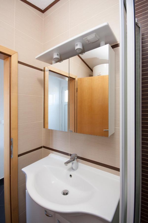 Apartman Sena Primošten Esterno foto